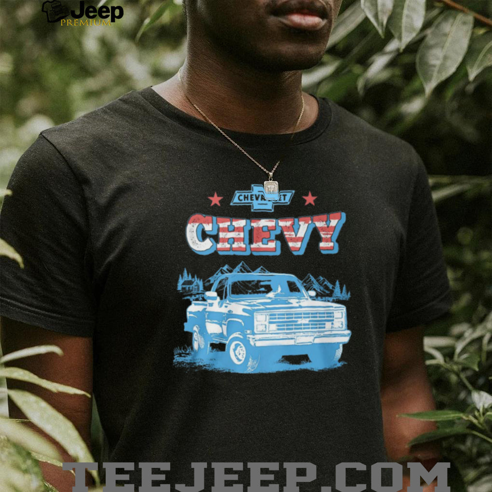 Classic Chevrolet Chevy Square Body Truck American Flag T Shirt